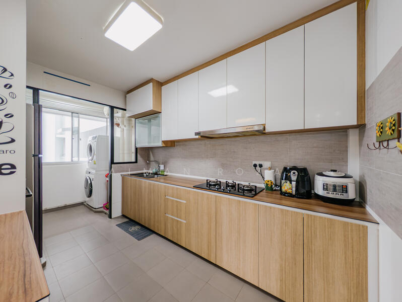 For Sale - 121C Canberra Street