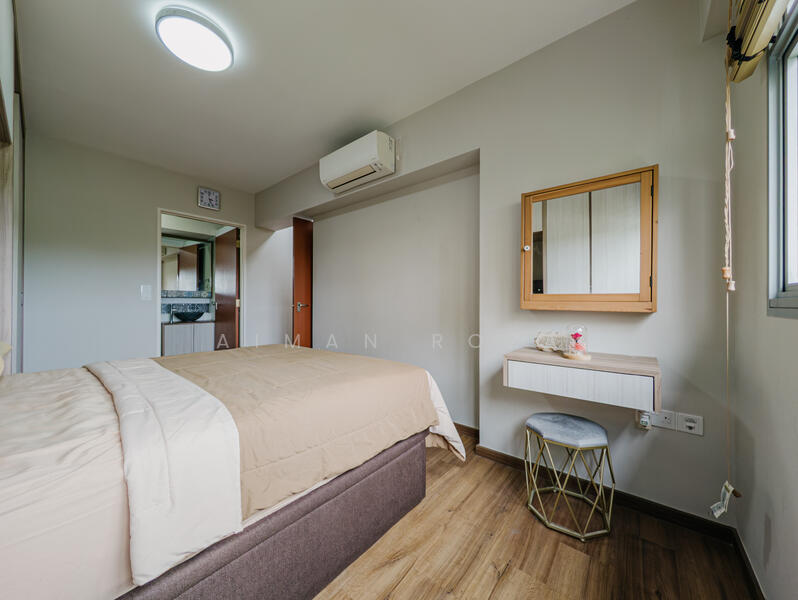 For Sale - 121C Canberra Street