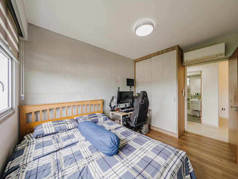 For Sale - 121C Canberra Street