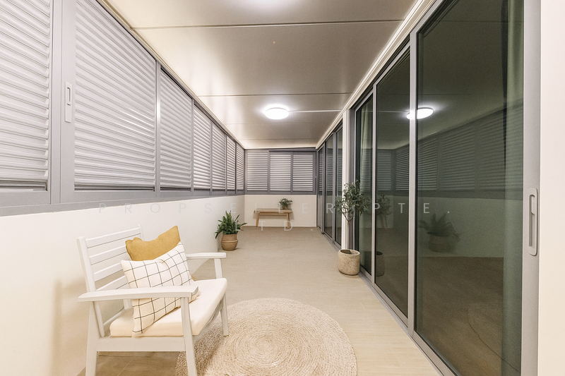 For Sale - Skies Miltonia