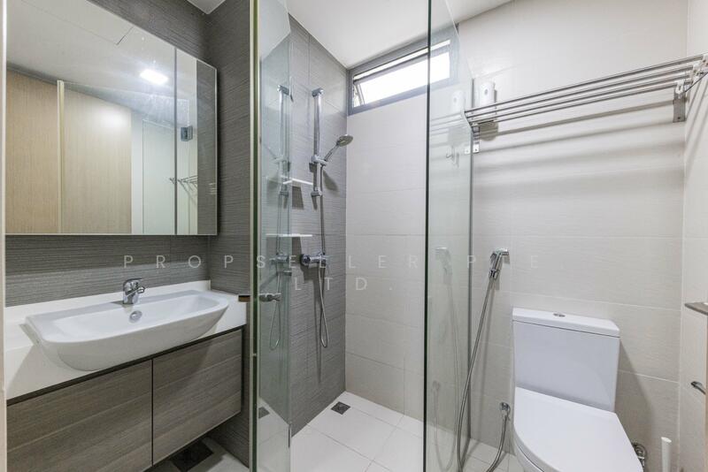 For Sale - Skies Miltonia