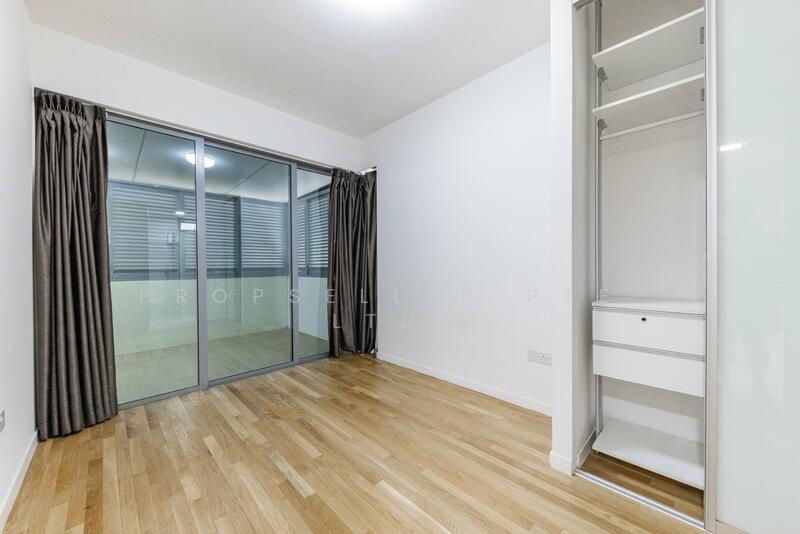 For Sale - Skies Miltonia