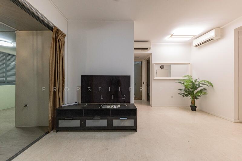 For Sale - Skies Miltonia