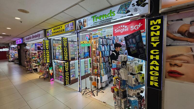 Lucky Plaza, 304 Orchard Road, Orchard / River Valley, 237 sqft, Mall Shop For Sale, by Amelia Koh, 60191194 - Others - CommercialGuru.com.sg