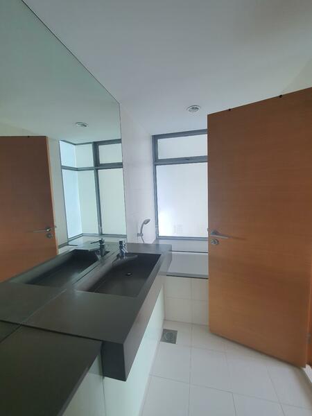 Pavilion 11, 23 Akyab Road, 3 Bedrooms, 1,485 sqft, Condominium For Rent, by YT 祝嬿婷, 60191301 - Bathroom - PropertyGuru.com.sg