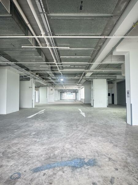 Food Vision @ Mandai, 21 Mandai Estate, 1,722 sqft, Factory / Workshop (B2) For Rent, by Chris Goh, 60191329 - Car Park - CommercialGuru.com.sg