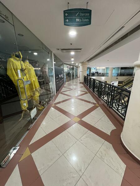 Grandlink Square, 511 Guillemard Road, 506 sqft, Mall Shop For Sale, by Tony Liaw, 60191350 - CommercialGuru.com.sg
