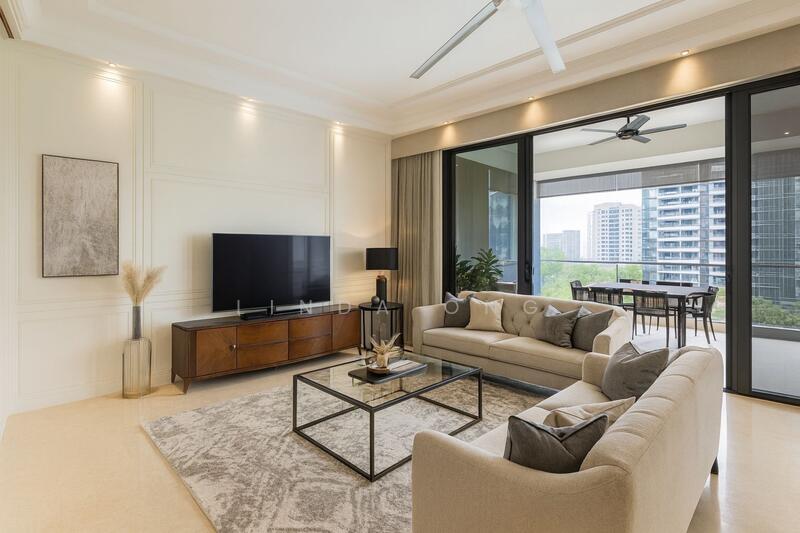 Comfortable &stylish living room