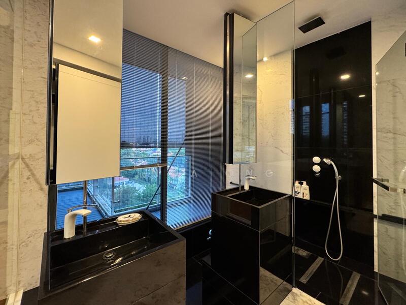 Master bathroom with sunken bath