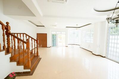 For Rent - Sembawang springs estate