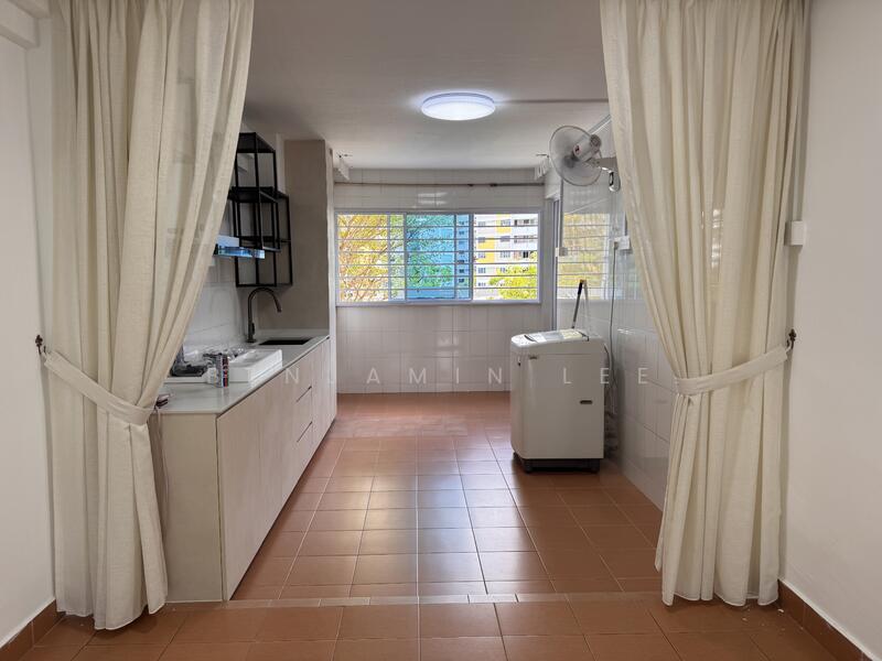 New Kitchen Cabinet/Hob/Hood/Shelf/Floor