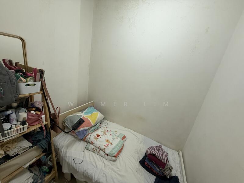 For Rent - The Tessarina