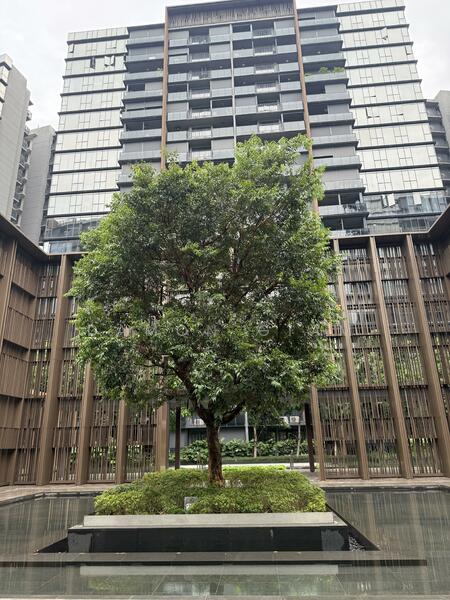 For Rent - Parc Esta