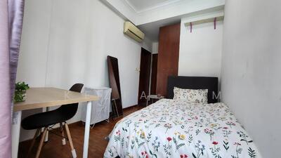 For Rent - Ewe Boon Regent