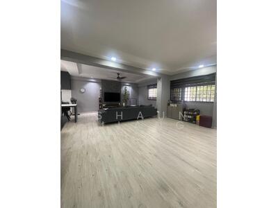 For Sale - 252 Pasir Ris Street 21