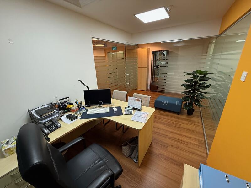 The Octagon, 105 Cecil Street, Boat Quay / Raffles Place / Marina, 1,109 sqft, Office For Rent, by David Lim Wee Seng, 60191758 - CommercialGuru.com.sg