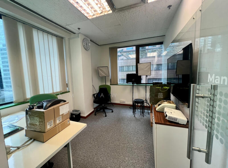 RAFFLES PLACE | Fully Fitted Office | Walking Distance to MRT Station |, Raffles Place MRT, 1,000 sqft, Office For Rent, by Amy Aw 胡嘉薇, 60191808 - CommercialGuru.com.sg