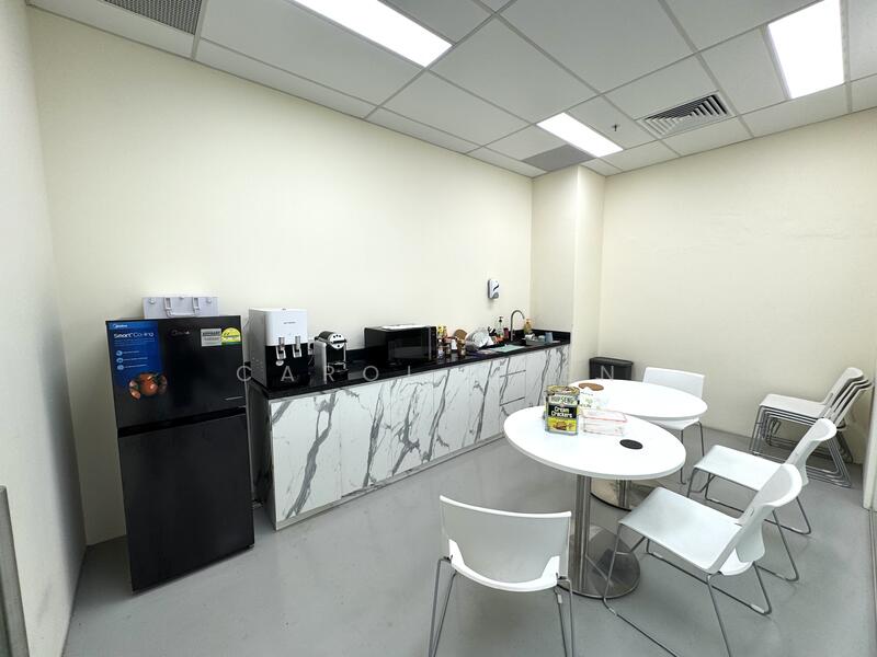 The Galen, 61 Science Park Road, 5,224 sqft, Business / Science Park For Rent, by Carol Chen, 60191821 - Kitchen - CommercialGuru.com.sg