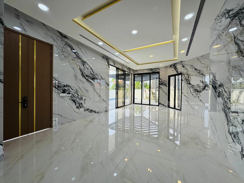 For Sale - Brand New &freehold Semi-D Lift & Pool, wide frontage to park 3 to 4 cars