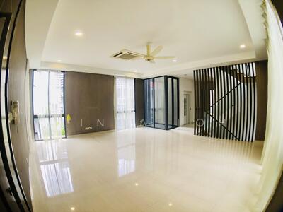 For Sale - 4 Storey Bright Hill Detached | 7BR Ensuite | Private Lift | Near MRT