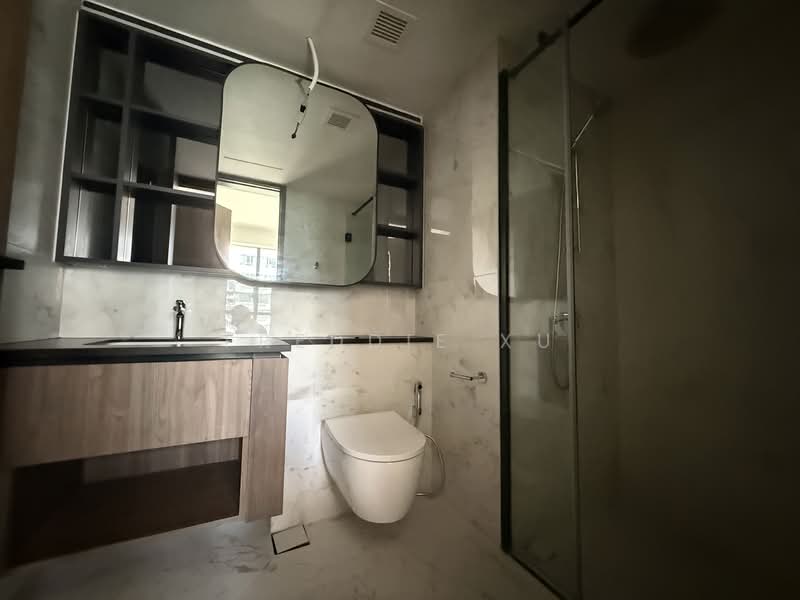 Sceneca Residence, Tanah Merah Kechil Link, 2 Bedrooms, 689 sqft, Condominium For Sale, by Freddie Xu, 60192469 - Bathroom - PropertyGuru.com.sg