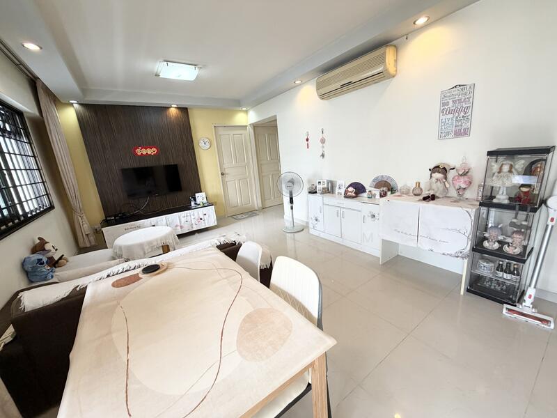 For Sale - 296C Compassvale Crescent