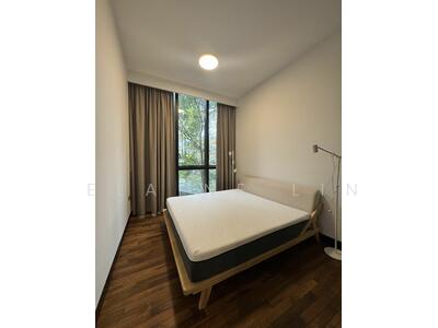 For Sale - Martin Modern