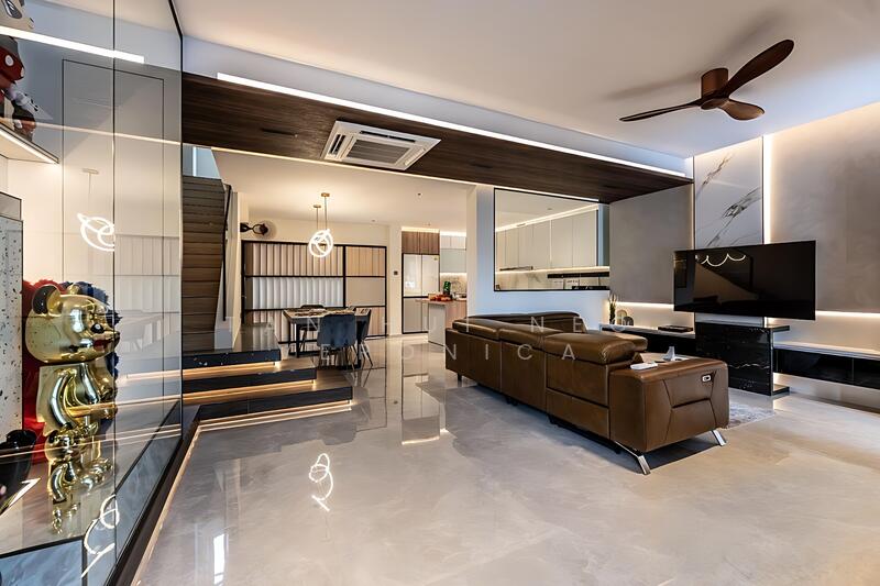 For Sale - Beautiful Renovated Terrace in How Sun Avenue