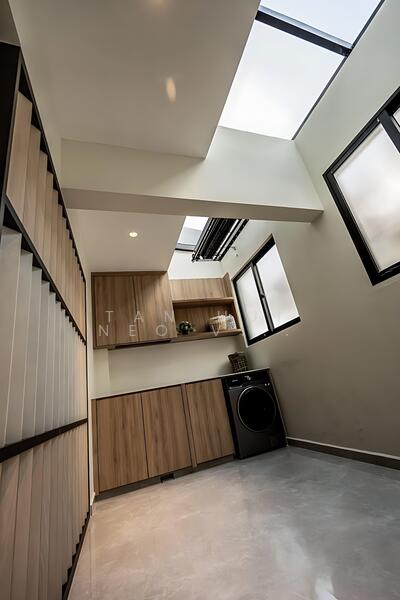 For Sale - Beautiful Renovated Terrace in How Sun Avenue