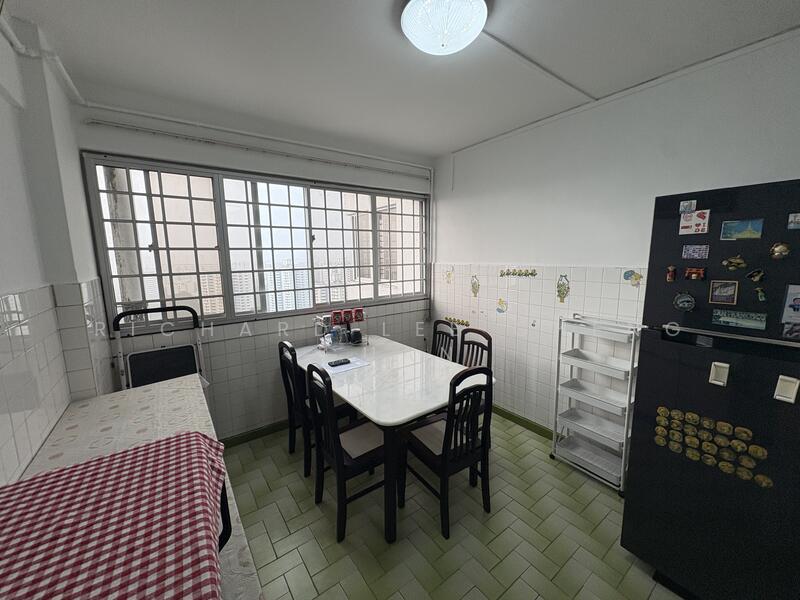 For Sale - 221 Boon Lay Place