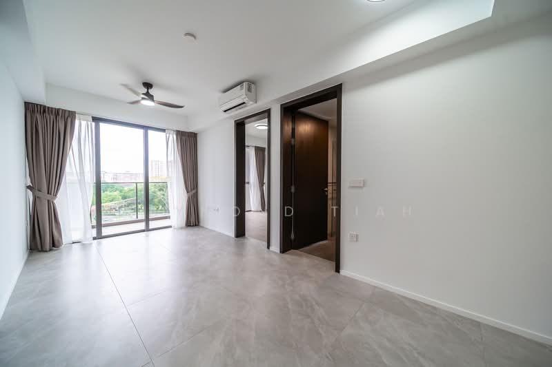 AMO Residence, 21 Ang Mo Kio Rise, 2 Bedrooms, 678 sqft, Condominium For Sale, by Raymond Tiah, 60193036 - Living Room - PropertyGuru.com.sg