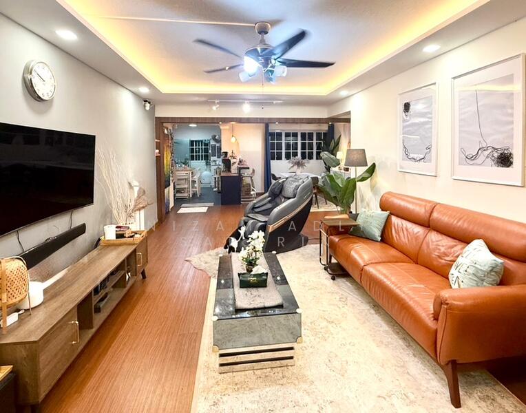 For Sale - 260 Jurong East Street 24