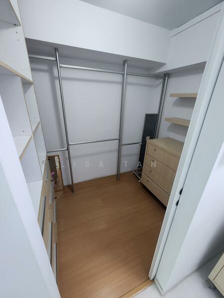 Big wardrobe space 