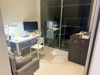 For Rent - The Ebony