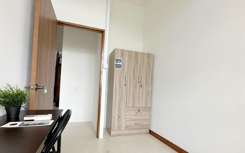 For Rent - Sheares Ville