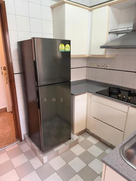Changi Court, 702 Upper Changi Road East, Bedok / Upper East Coast, 2 Bedrooms, 872 sqft, Condominium For Rent, by Jane Oon, 60193617 - Kitchen - PropertyGuru.com.sg