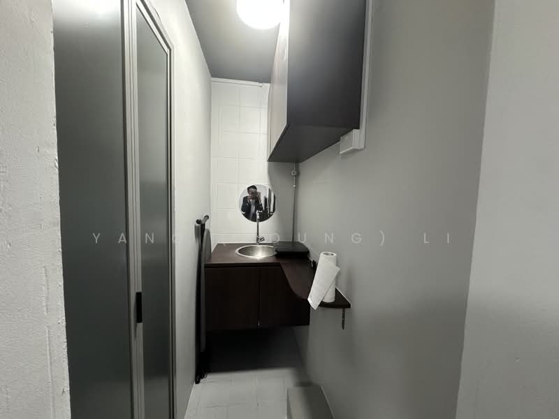 985 upper serangoon road, Upper Serangoon Road, Studio, 200 sqft, Shophouse For Rent, by Yang (Young) Li, 60193729 - Bathroom - PropertyGuru.com.sg