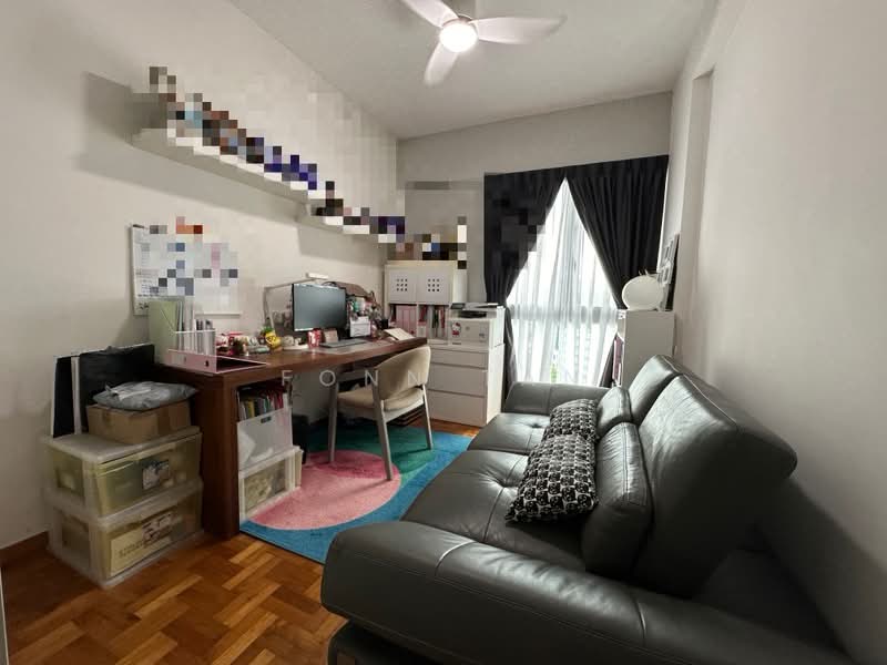 Hillview Regency Condominium For Sale at S$ 1,498,000 | PropertyGuru Singapore