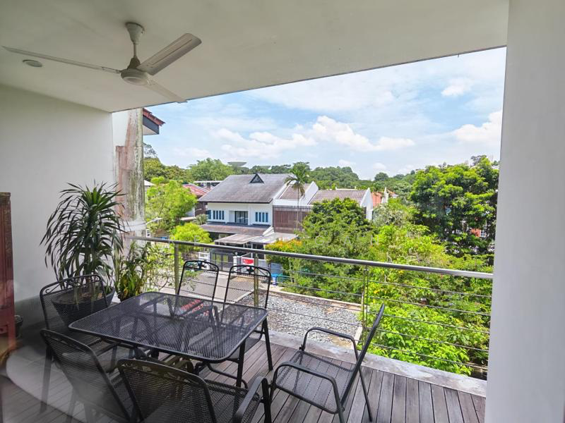 ✨Bukit Timah 3Sty Semi D with Basement ✨Wide frontage ✨6 Rms, , 6 Bedrooms, 6,900 sqft, Semi-Detached House For Sale, by Renee Gan, 60193777 - Balcony - PropertyGuru.com.sg