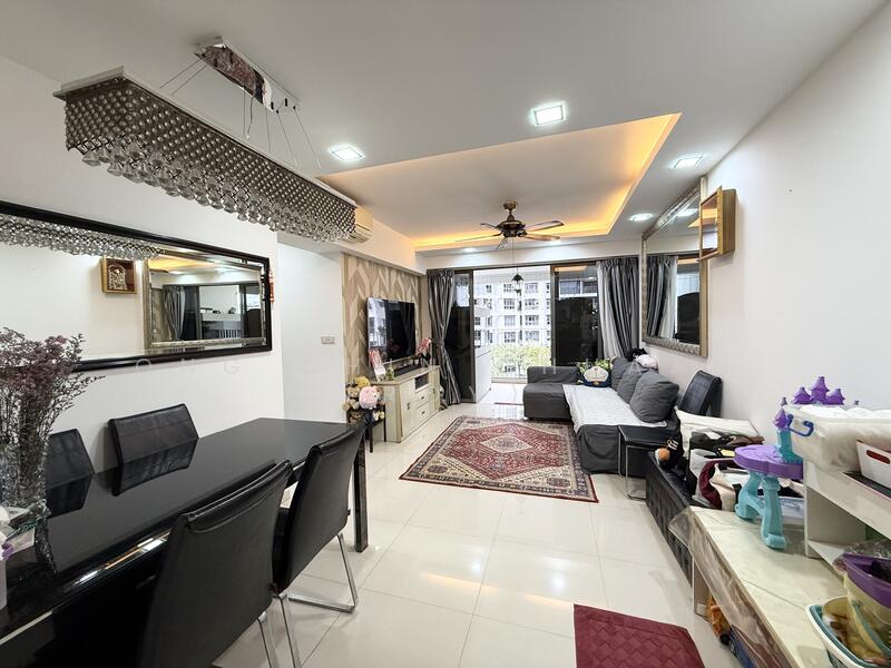 For Sale - 347B Yishun Avenue 11