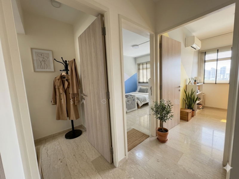 531 Choa Chu Kang Street 51 HDB Flat For Sale at S$ 888,888 | PropertyGuru Singapore - Corridor