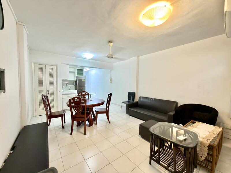 For Rent - Centrepoint