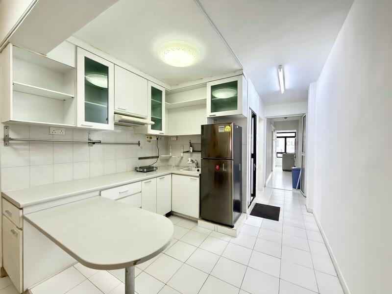 For Rent - Centrepoint