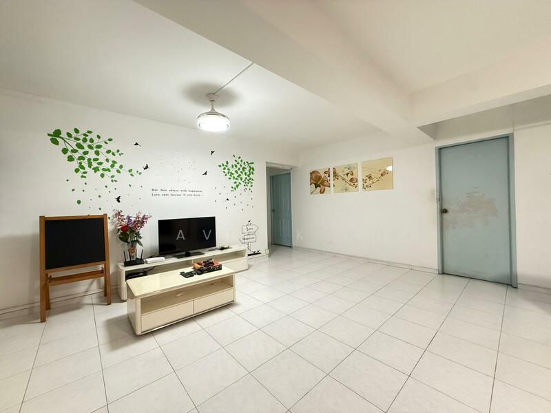 For Sale - 722 Pasir Ris Street 72