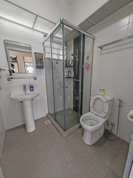 Common bathroom