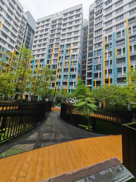 Park just downstairs