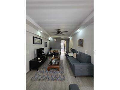 For Sale - 226 Tampines Street 23