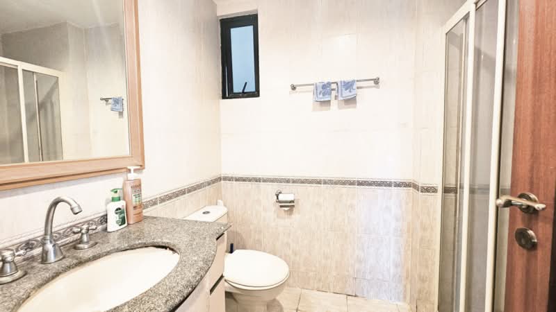 Eastpoint Green, 3 Simei Street 3, 2 Bedrooms, 958 sqft, Condominium For Sale, by Dino N, 60194355 - Bathroom - PropertyGuru.com.sg