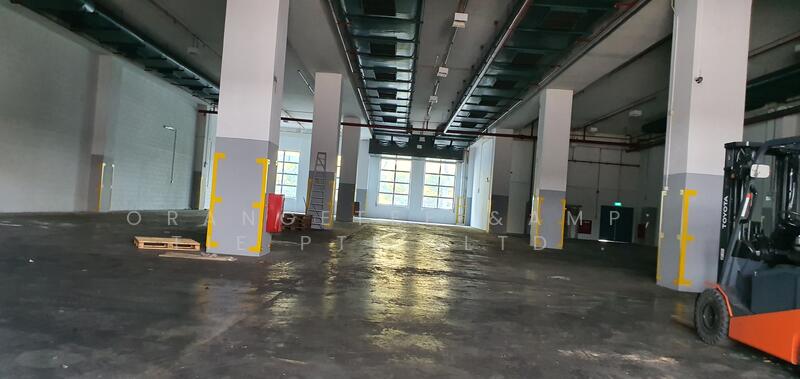 Warehouse Pandan, High Ceiling, Storage, Loading Bays