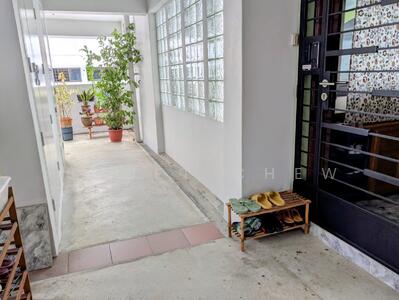 For Sale - 667 Woodlands Ring Road